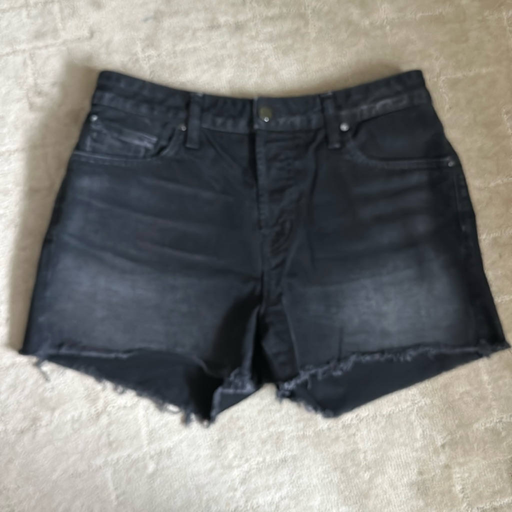 J Brand Blk Jeans Shorts Size 26 Euc